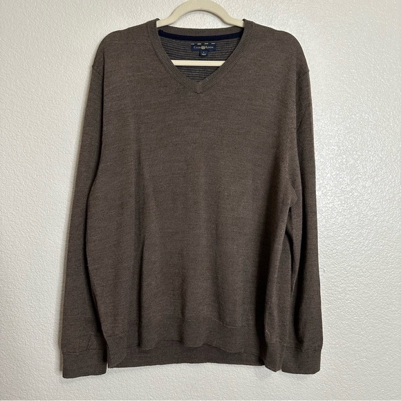 Club Room Merino Wool Blend Brown V-Neck Men's Sweater, Sz Large - Picture 1 of 10